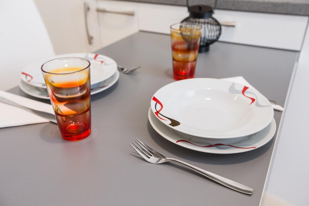 Ribnjak Apartment *